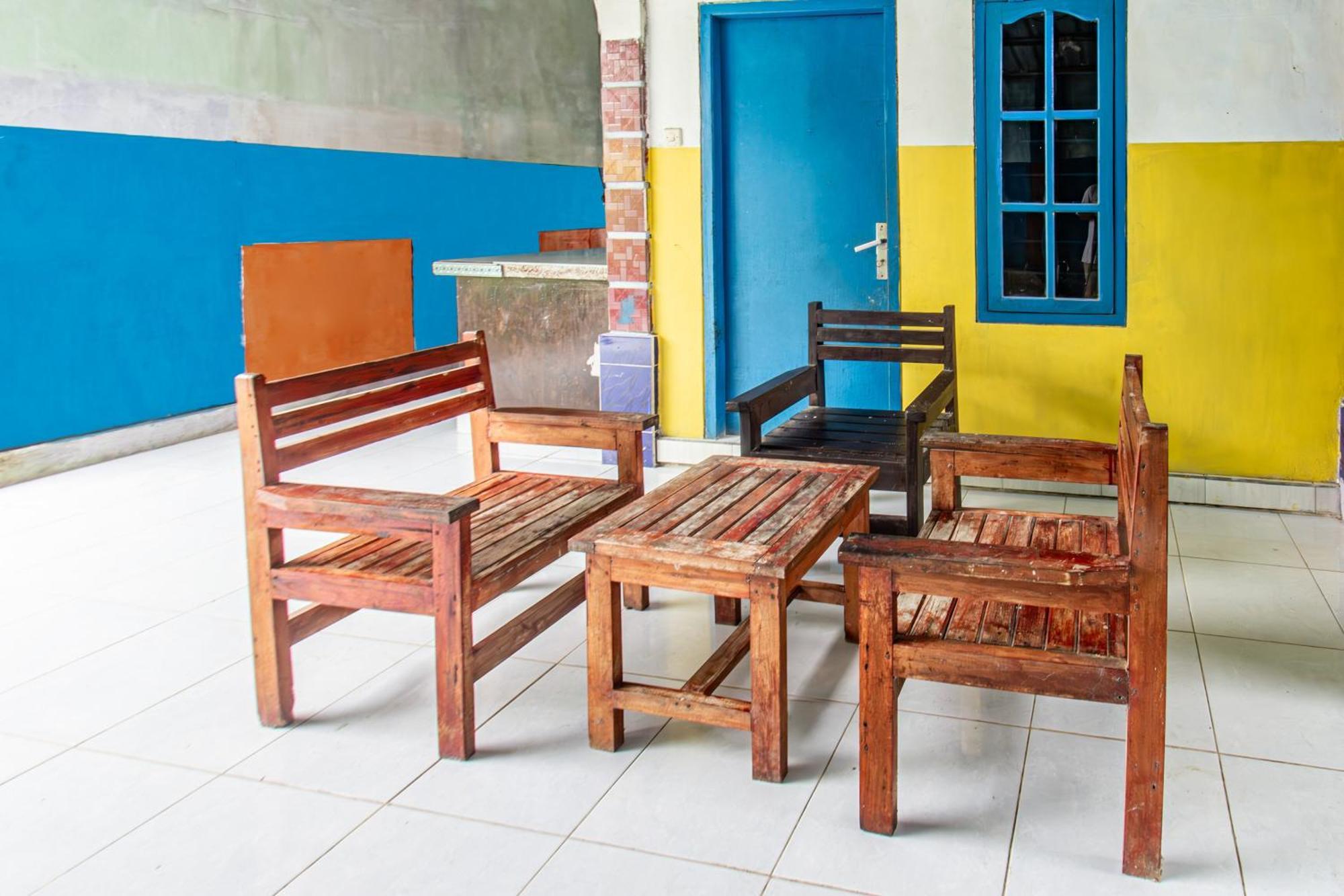 Oyo 93359 Kawi Homestay ปรายา ภายนอก รูปภาพ