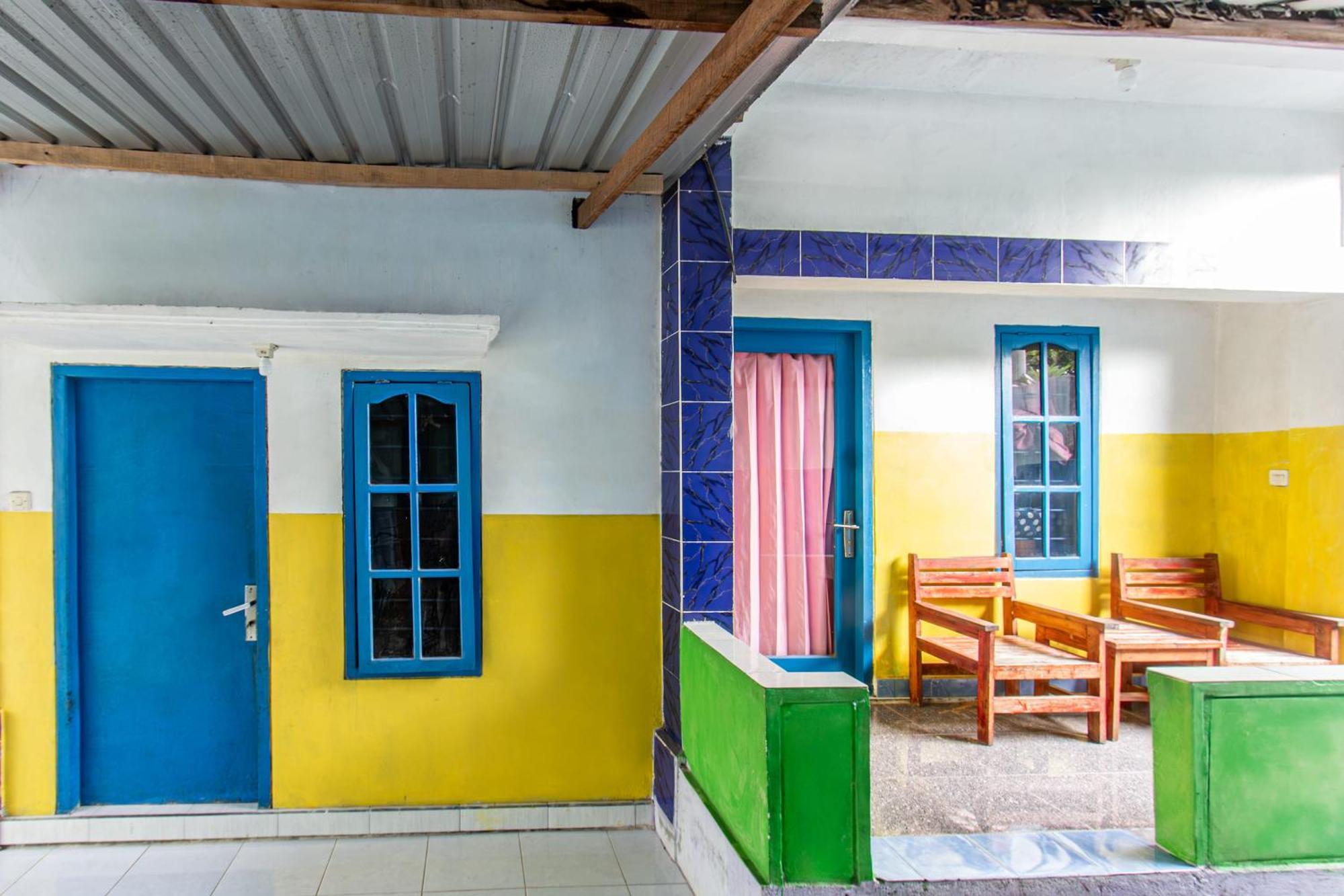 Oyo 93359 Kawi Homestay ปรายา ภายนอก รูปภาพ