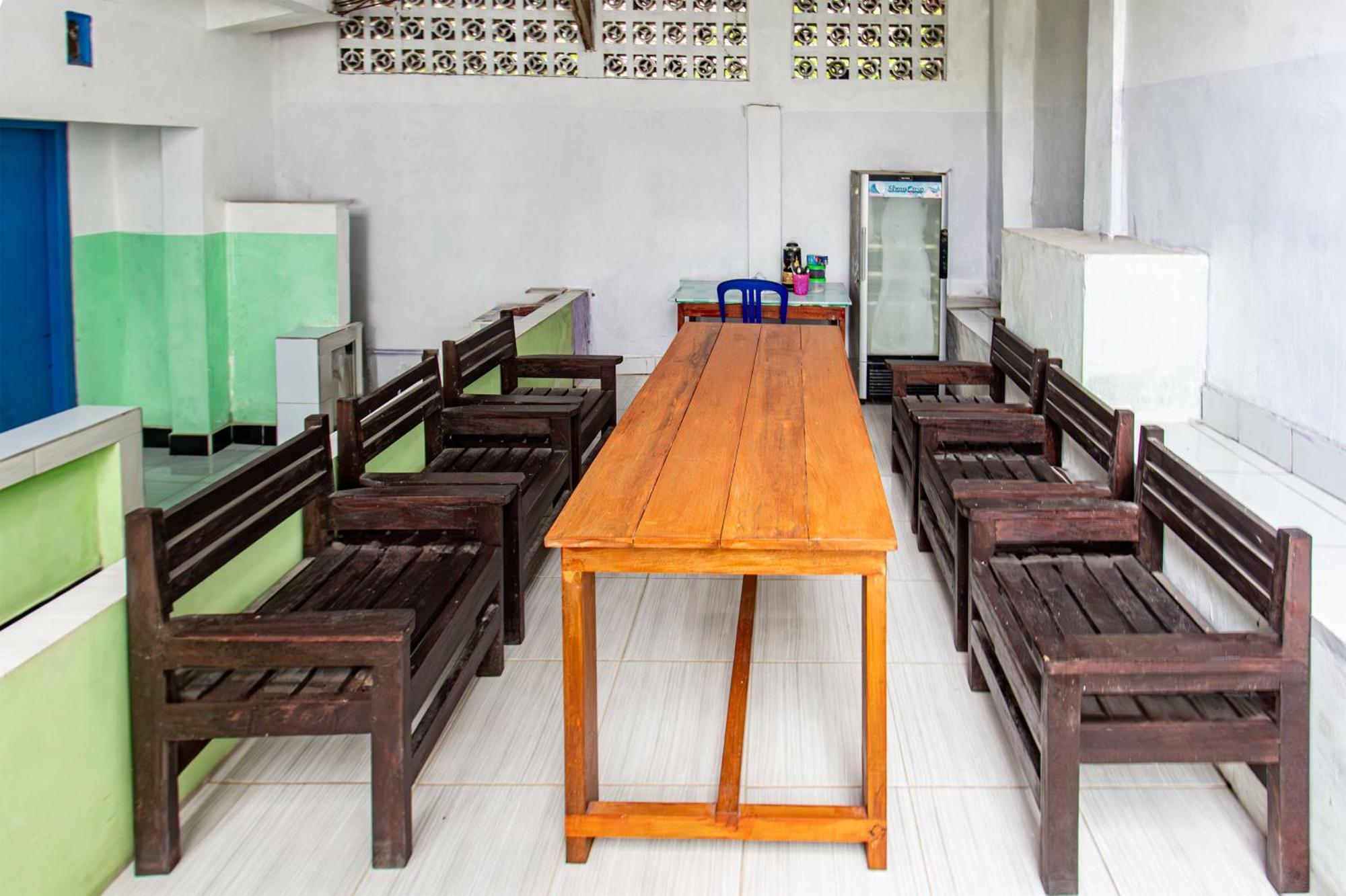 Oyo 93359 Kawi Homestay ปรายา ภายนอก รูปภาพ